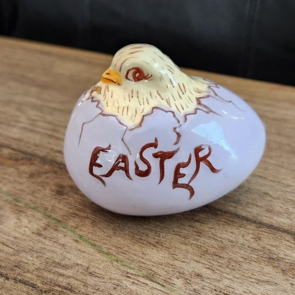 Easter Chick Ceramic Figurine - Cream and Brown